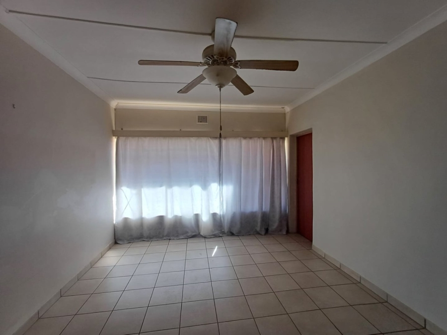 3 Bedroom Property for Sale in Meiringspark North West